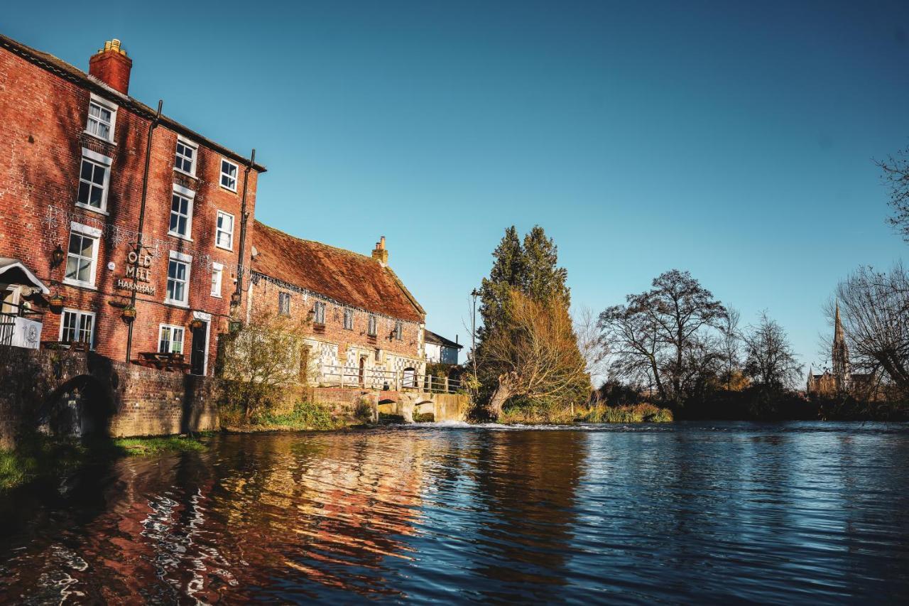 The Old Mill Hotel Salisbury Exterior photo